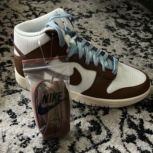 Nike pecan High top dunks